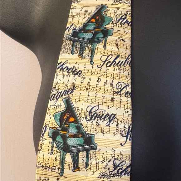 Museum Artifacts Music Masters by SNI Silk Cream Piano Composers Necktie Tie - Picture 10 of 12